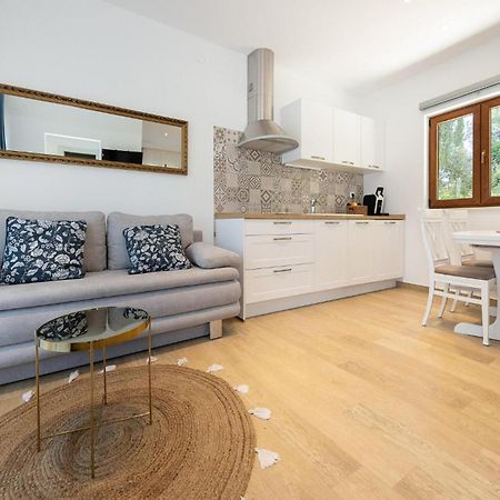 Gorgeous Home In Gruda With Outdoor Swimming Pool Zewnętrze zdjęcie