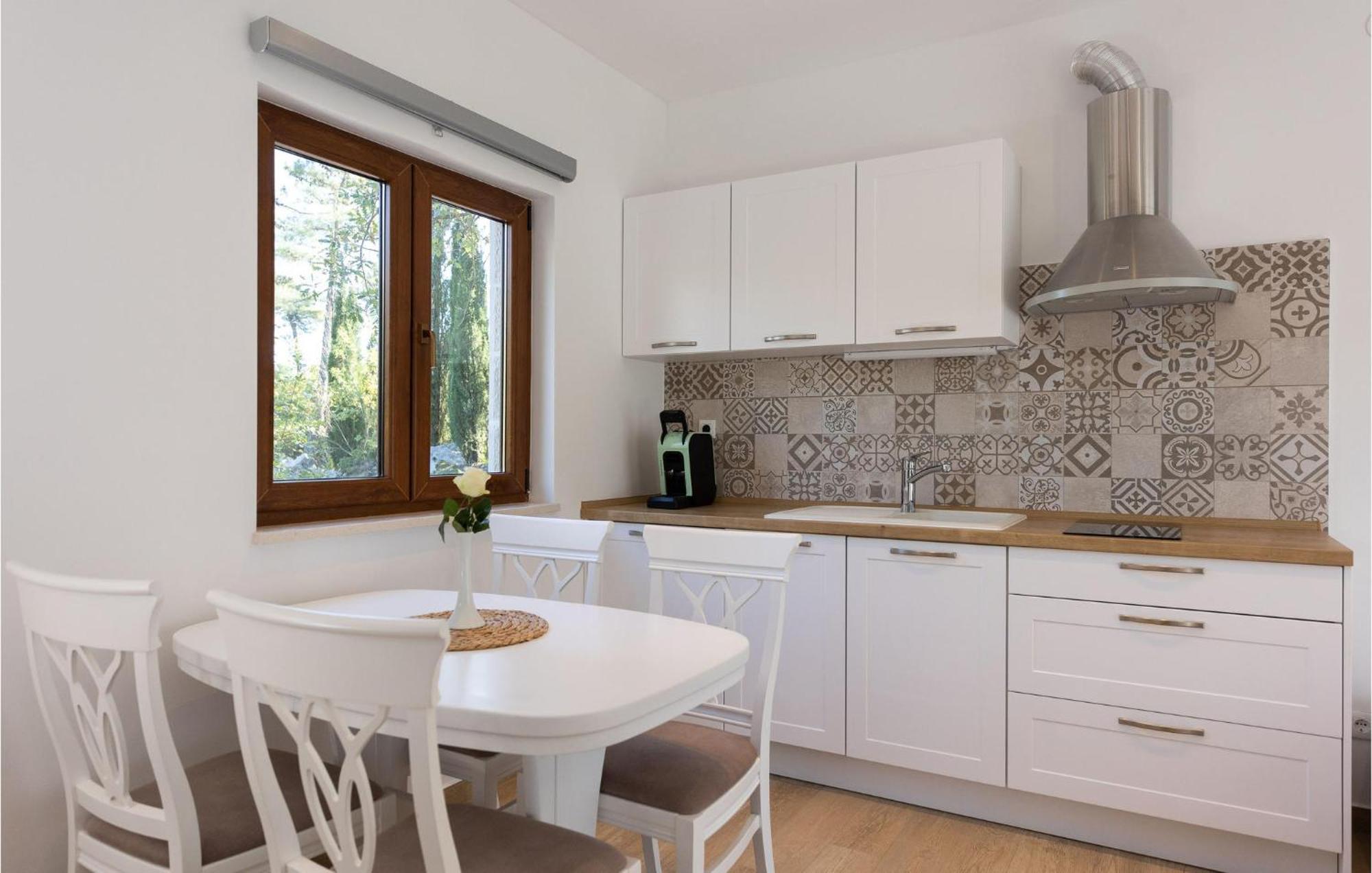 Gorgeous Home In Gruda With Outdoor Swimming Pool Zewnętrze zdjęcie